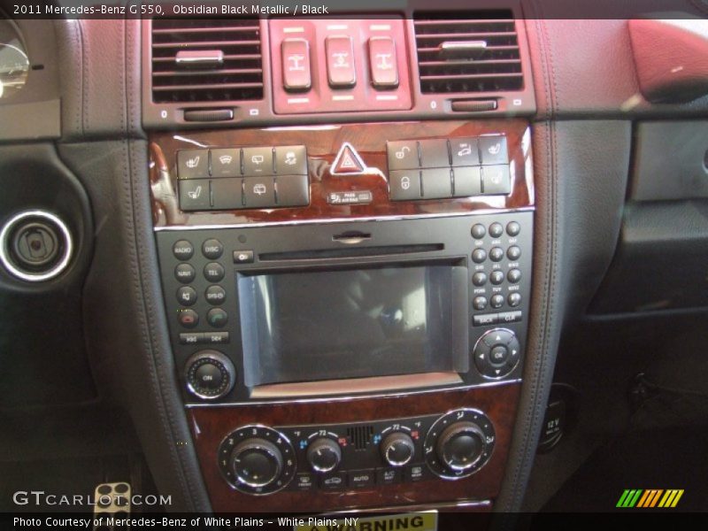 Controls of 2011 G 550