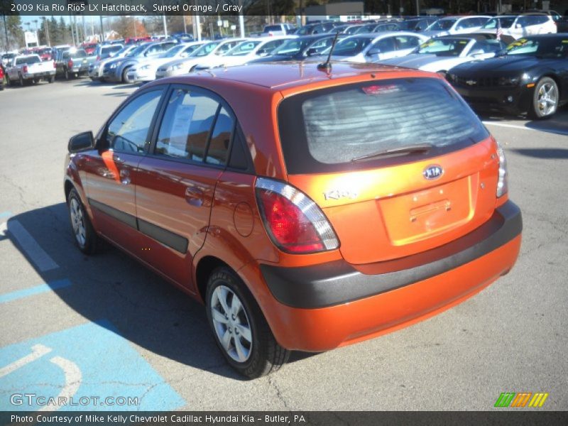 Sunset Orange / Gray 2009 Kia Rio Rio5 LX Hatchback