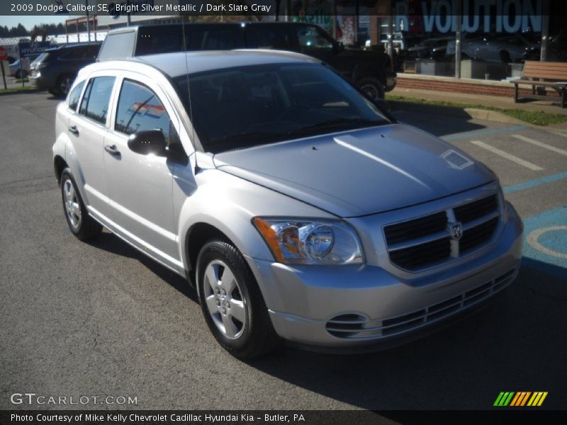 Bright Silver Metallic / Dark Slate Gray 2009 Dodge Caliber SE