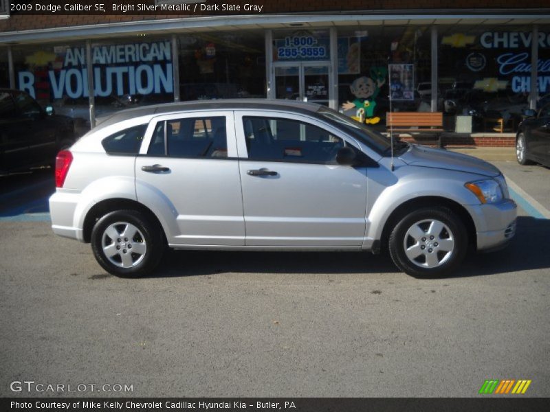 Bright Silver Metallic / Dark Slate Gray 2009 Dodge Caliber SE