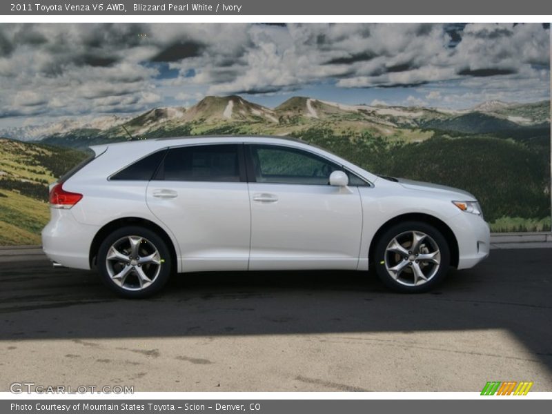Blizzard Pearl White / Ivory 2011 Toyota Venza V6 AWD