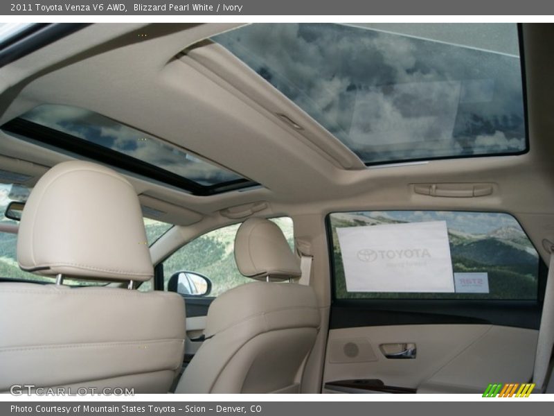 Blizzard Pearl White / Ivory 2011 Toyota Venza V6 AWD