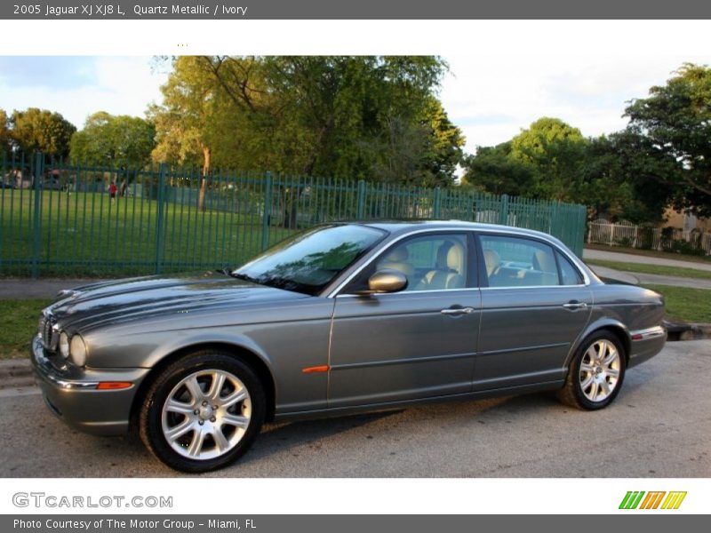 Quartz Metallic / Ivory 2005 Jaguar XJ XJ8 L