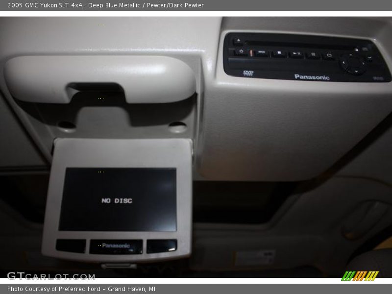 Deep Blue Metallic / Pewter/Dark Pewter 2005 GMC Yukon SLT 4x4