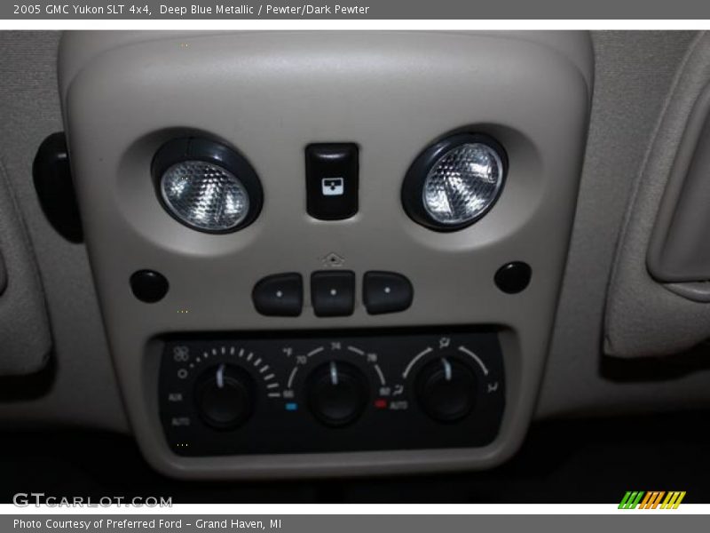 Deep Blue Metallic / Pewter/Dark Pewter 2005 GMC Yukon SLT 4x4