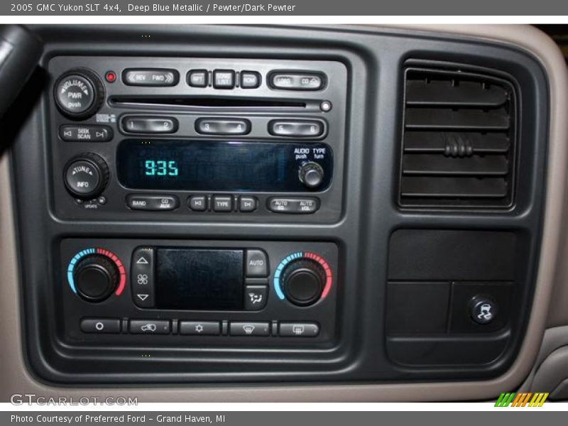 Deep Blue Metallic / Pewter/Dark Pewter 2005 GMC Yukon SLT 4x4