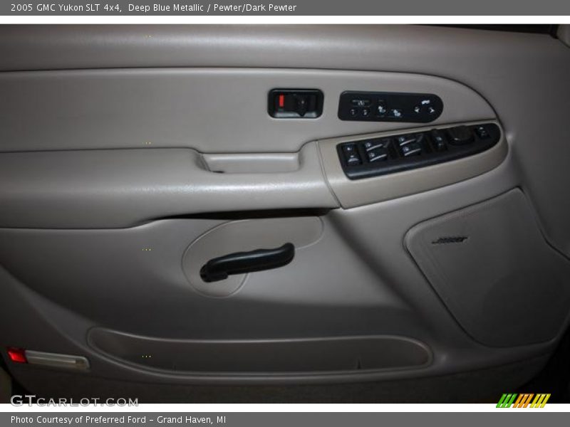 Deep Blue Metallic / Pewter/Dark Pewter 2005 GMC Yukon SLT 4x4