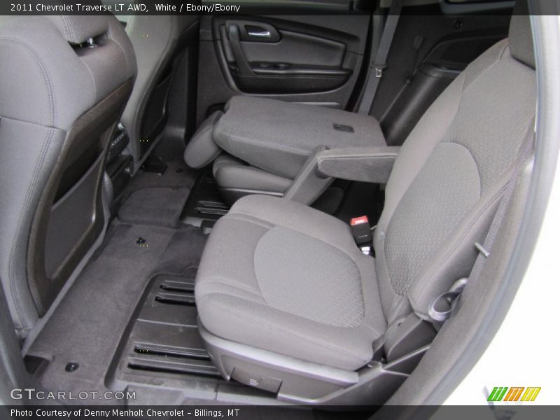 White / Ebony/Ebony 2011 Chevrolet Traverse LT AWD
