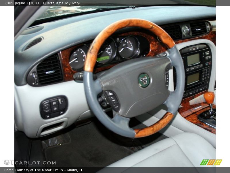 Quartz Metallic / Ivory 2005 Jaguar XJ XJ8 L