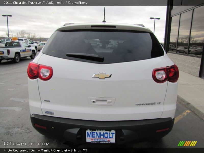 White / Ebony/Ebony 2011 Chevrolet Traverse LT AWD