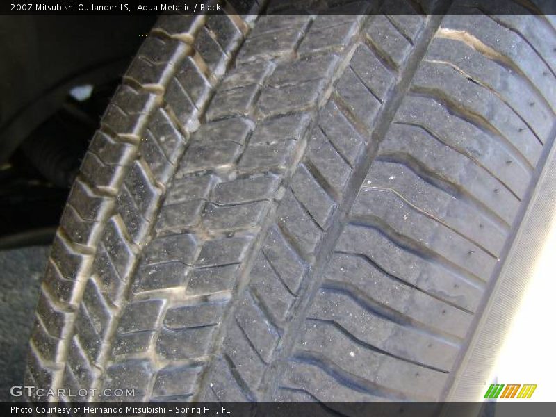 Aqua Metallic / Black 2007 Mitsubishi Outlander LS