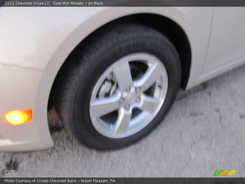 Gold Mist Metallic / Jet Black 2011 Chevrolet Cruze LT