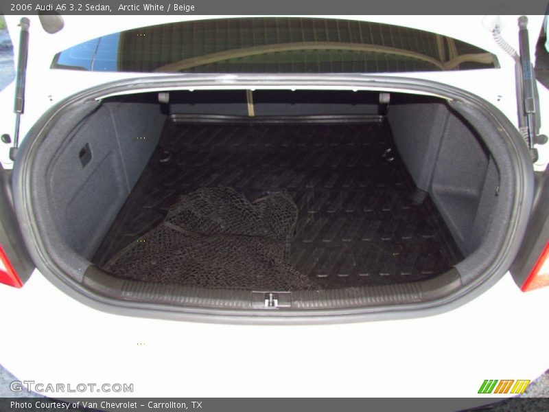 Arctic White / Beige 2006 Audi A6 3.2 Sedan