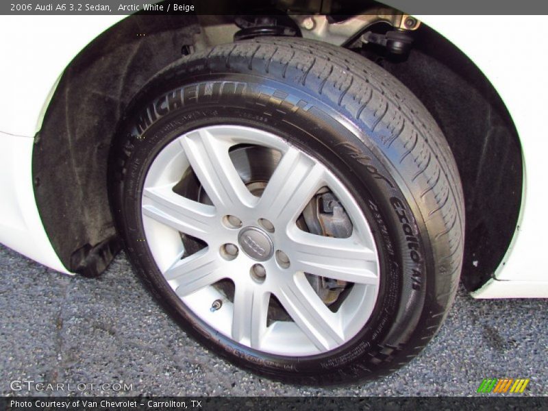 Arctic White / Beige 2006 Audi A6 3.2 Sedan