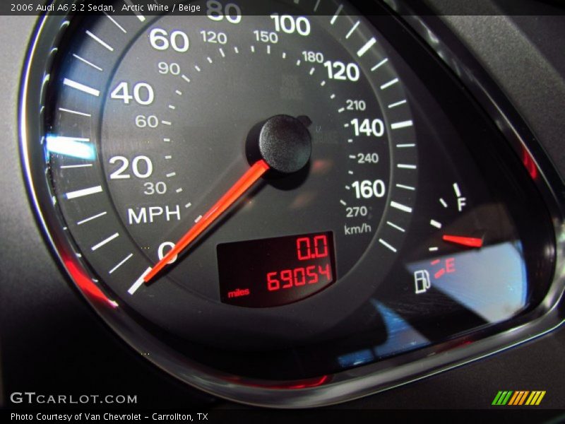 Arctic White / Beige 2006 Audi A6 3.2 Sedan