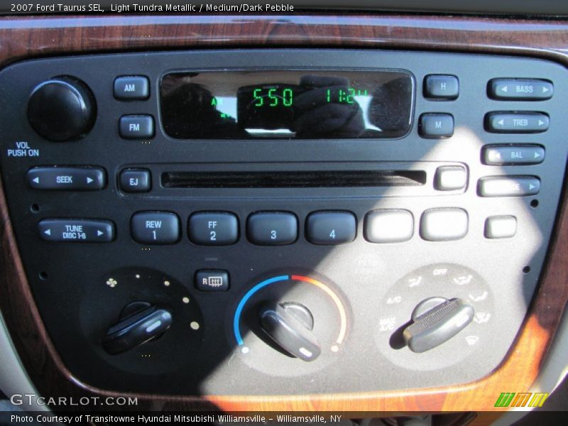 Light Tundra Metallic / Medium/Dark Pebble 2007 Ford Taurus SEL