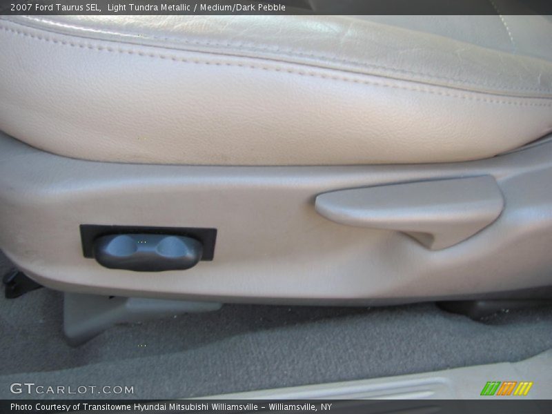 Light Tundra Metallic / Medium/Dark Pebble 2007 Ford Taurus SEL