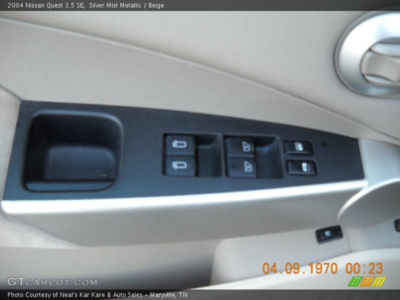 Silver Mist Metallic / Beige 2004 Nissan Quest 3.5 SE