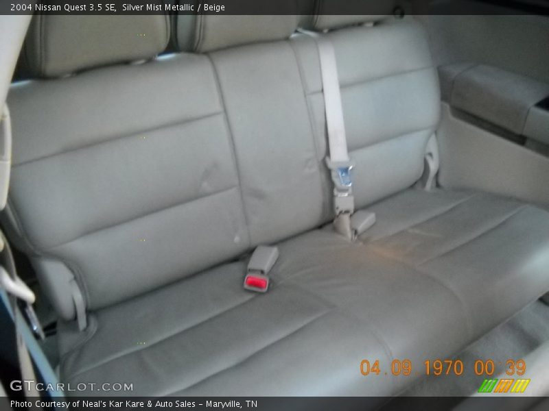 Silver Mist Metallic / Beige 2004 Nissan Quest 3.5 SE