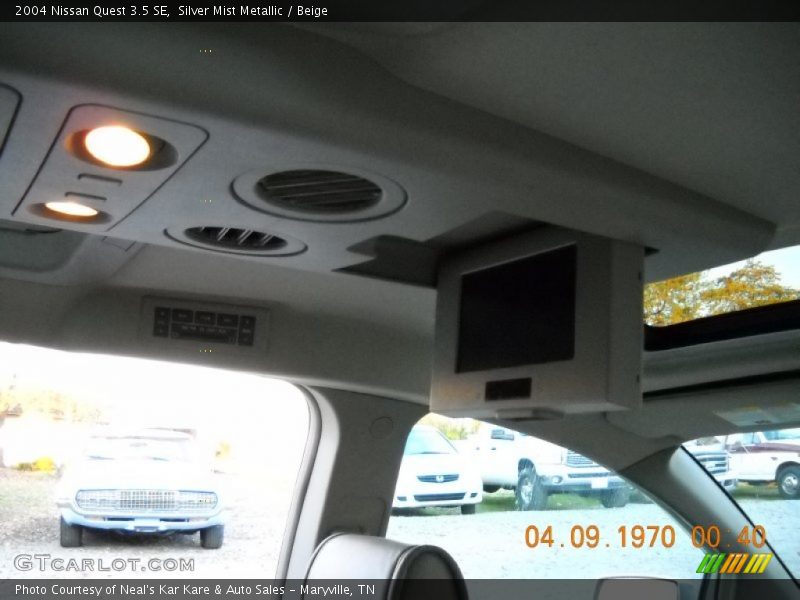 Silver Mist Metallic / Beige 2004 Nissan Quest 3.5 SE