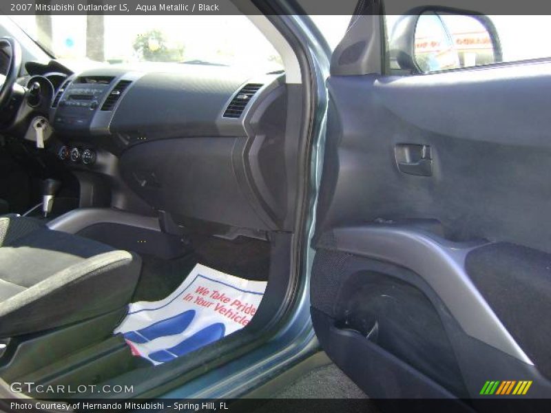 Aqua Metallic / Black 2007 Mitsubishi Outlander LS