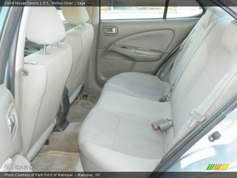  2004 Sentra 1.8 S Sage Interior