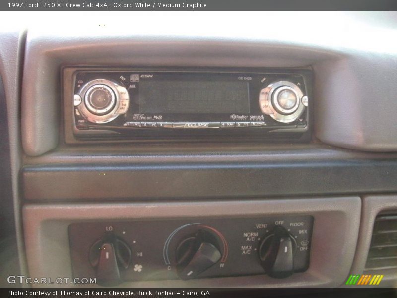 Oxford White / Medium Graphite 1997 Ford F250 XL Crew Cab 4x4