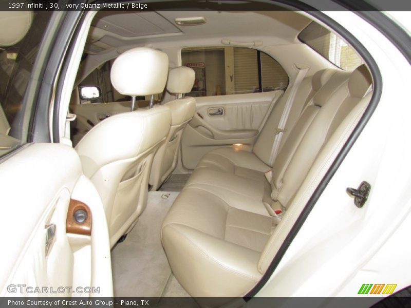  1997 J 30 Beige Interior