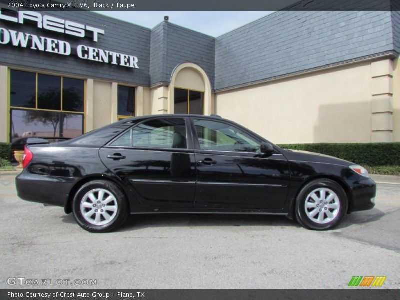 Black / Taupe 2004 Toyota Camry XLE V6