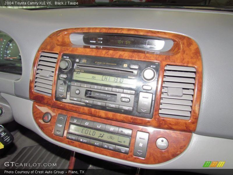 Black / Taupe 2004 Toyota Camry XLE V6