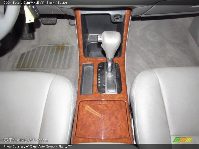 Black / Taupe 2004 Toyota Camry XLE V6