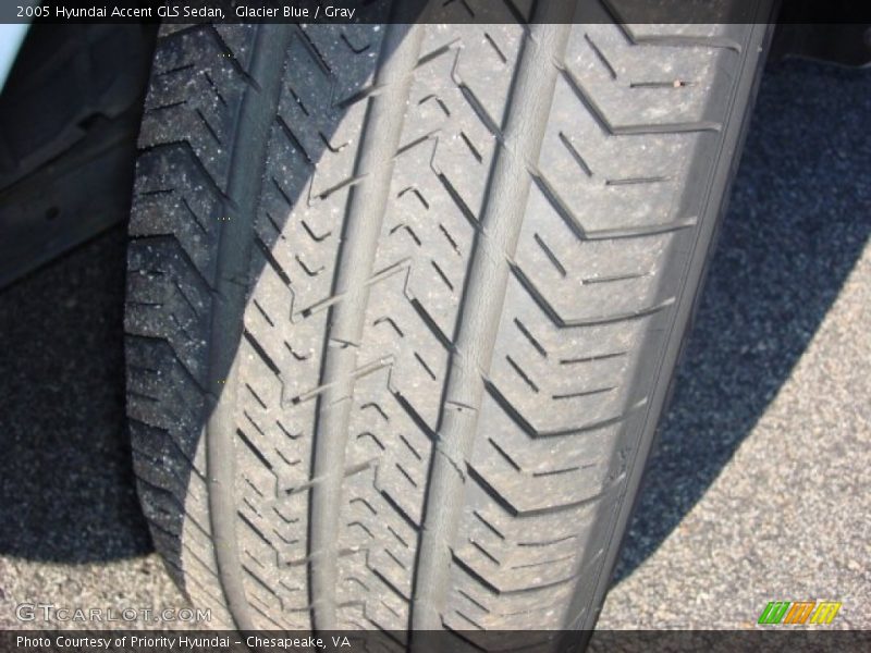 Glacier Blue / Gray 2005 Hyundai Accent GLS Sedan
