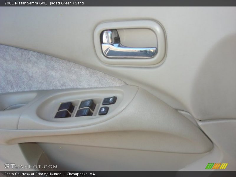 Jaded Green / Sand 2001 Nissan Sentra GXE