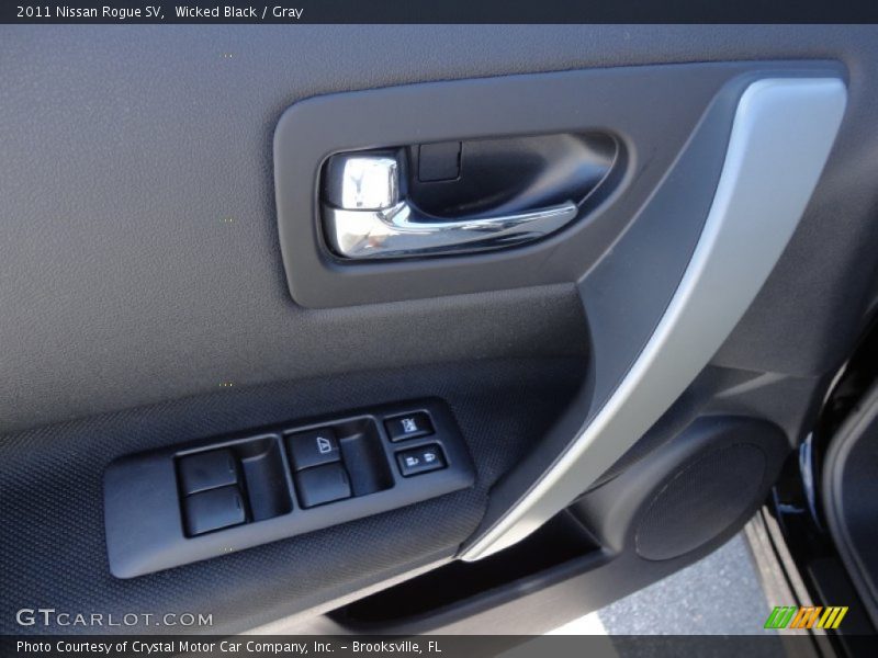 Wicked Black / Gray 2011 Nissan Rogue SV
