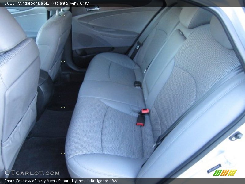 Radiant Silver / Gray 2011 Hyundai Sonata SE