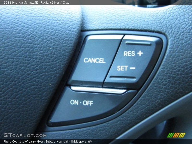Radiant Silver / Gray 2011 Hyundai Sonata SE