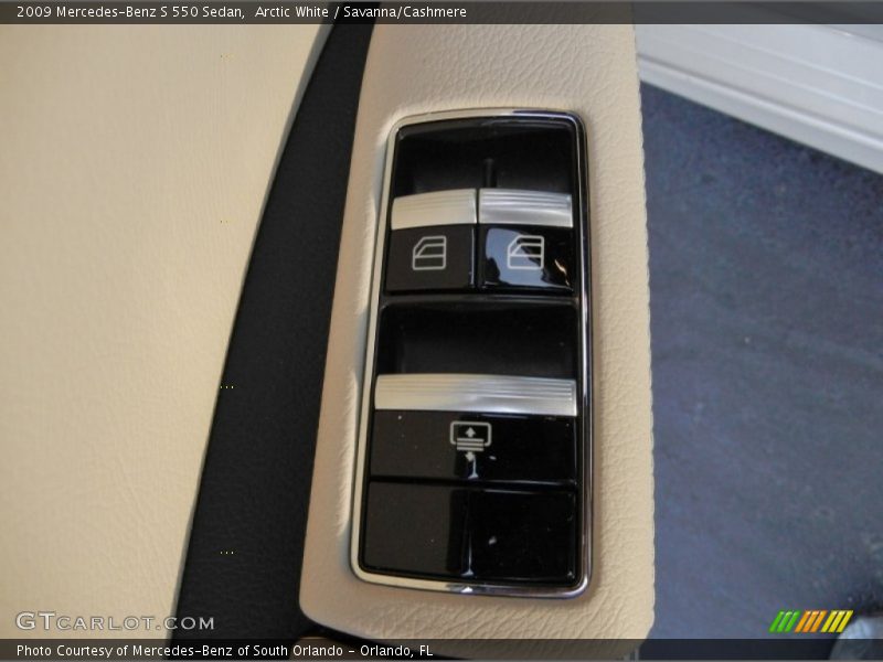 Arctic White / Savanna/Cashmere 2009 Mercedes-Benz S 550 Sedan