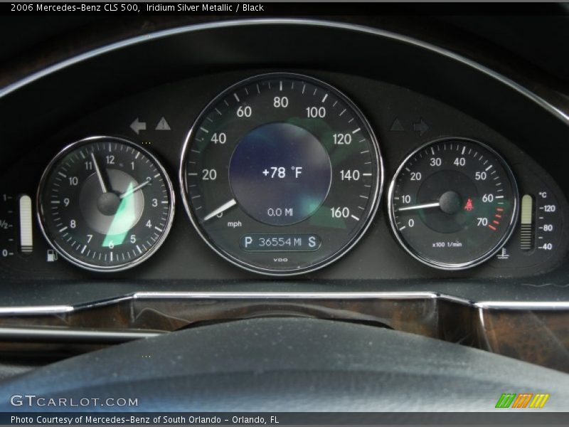 Iridium Silver Metallic / Black 2006 Mercedes-Benz CLS 500