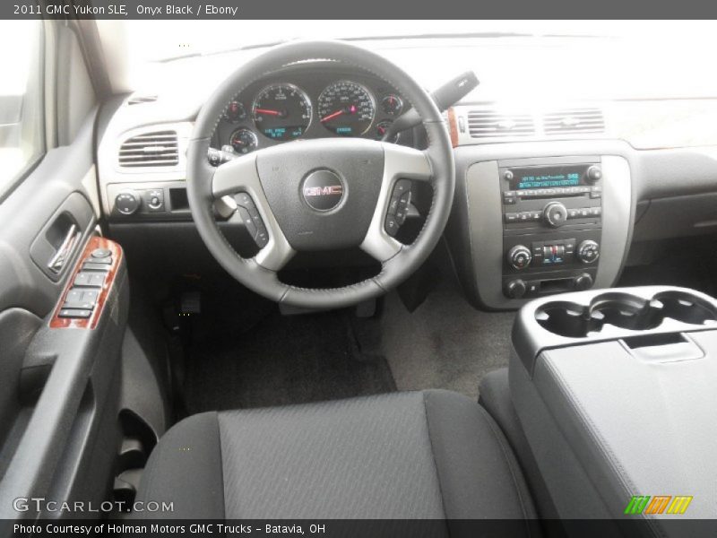Onyx Black / Ebony 2011 GMC Yukon SLE
