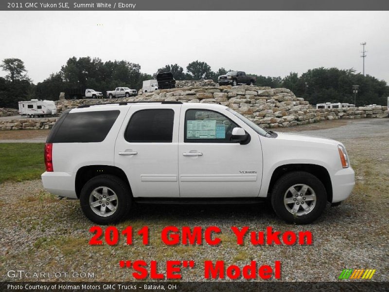 Summit White / Ebony 2011 GMC Yukon SLE