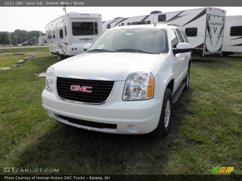 Summit White / Ebony 2011 GMC Yukon SLE