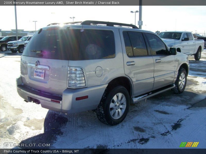 Silver Birch Metallic / Charcoal Black 2006 Mercury Mountaineer Luxury AWD