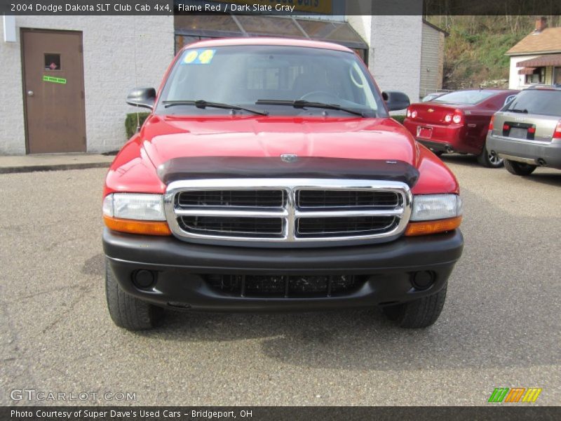 Flame Red / Dark Slate Gray 2004 Dodge Dakota SLT Club Cab 4x4