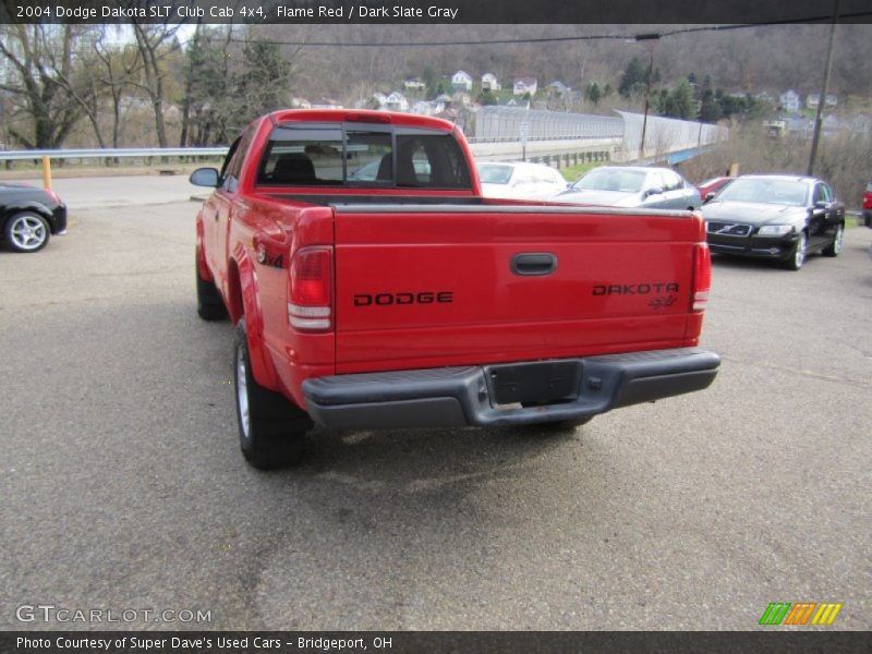 Flame Red / Dark Slate Gray 2004 Dodge Dakota SLT Club Cab 4x4
