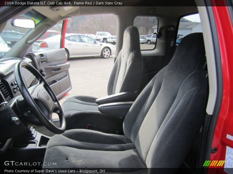 Flame Red / Dark Slate Gray 2004 Dodge Dakota SLT Club Cab 4x4