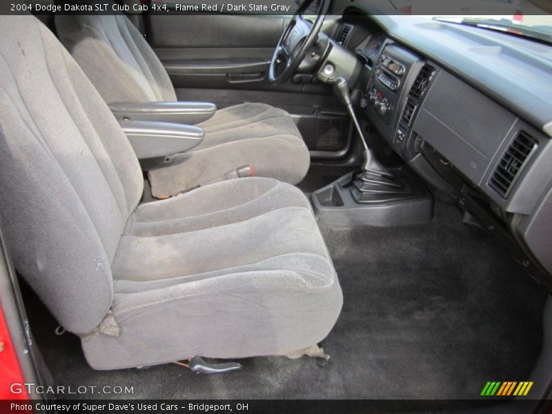 Flame Red / Dark Slate Gray 2004 Dodge Dakota SLT Club Cab 4x4