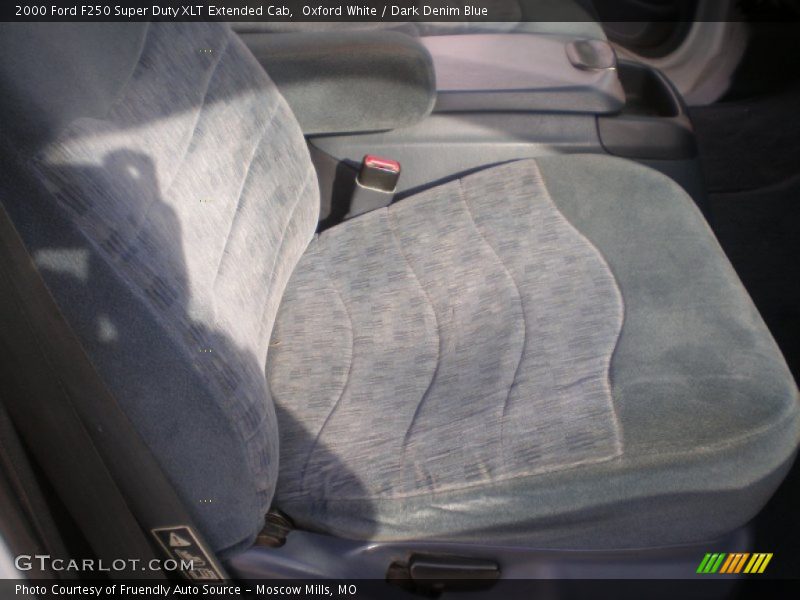 Oxford White / Dark Denim Blue 2000 Ford F250 Super Duty XLT Extended Cab