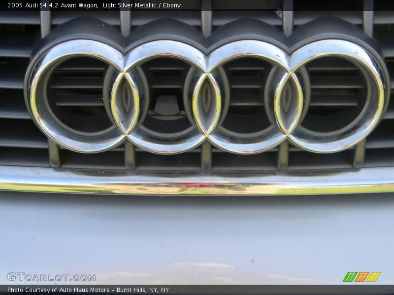 Light Silver Metallic / Ebony 2005 Audi S4 4.2 Avant Wagon