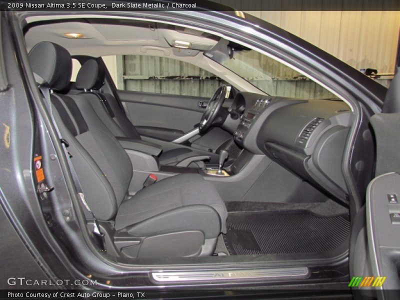  2009 Altima 3.5 SE Coupe Charcoal Interior