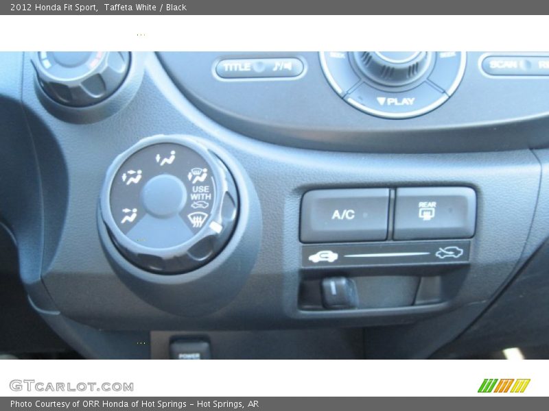Taffeta White / Black 2012 Honda Fit Sport